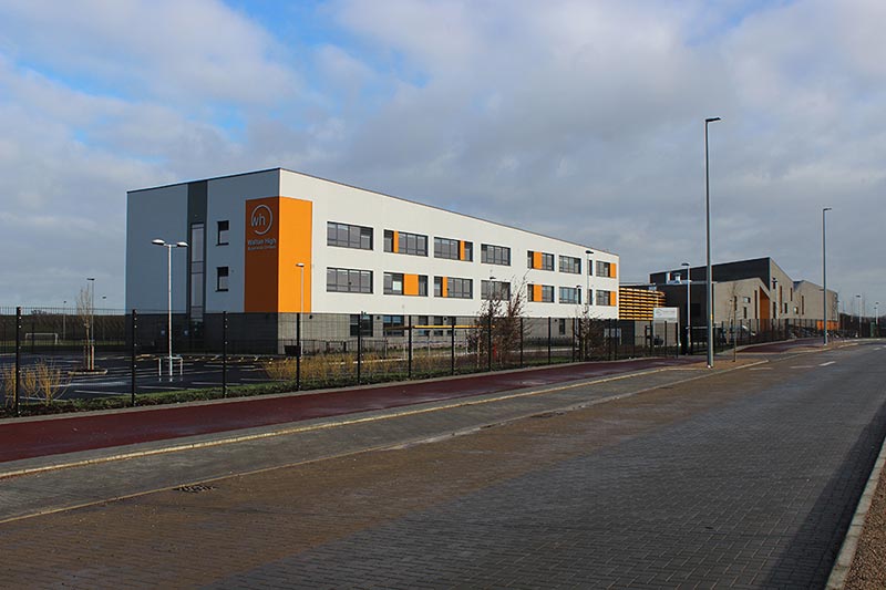 Milton Keynes school receives total outdoor locker system